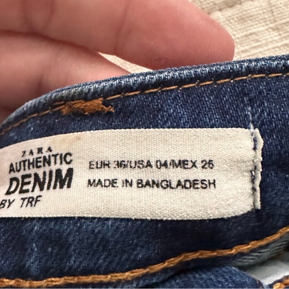 zara dark wash button fly rolled cuff shorts - Picture 6 of 6